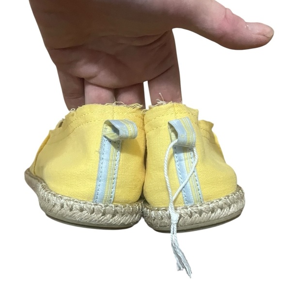 Vionic Beach NWOT Laguna yellow espadrille slip on shoes - Picture 7 of 9